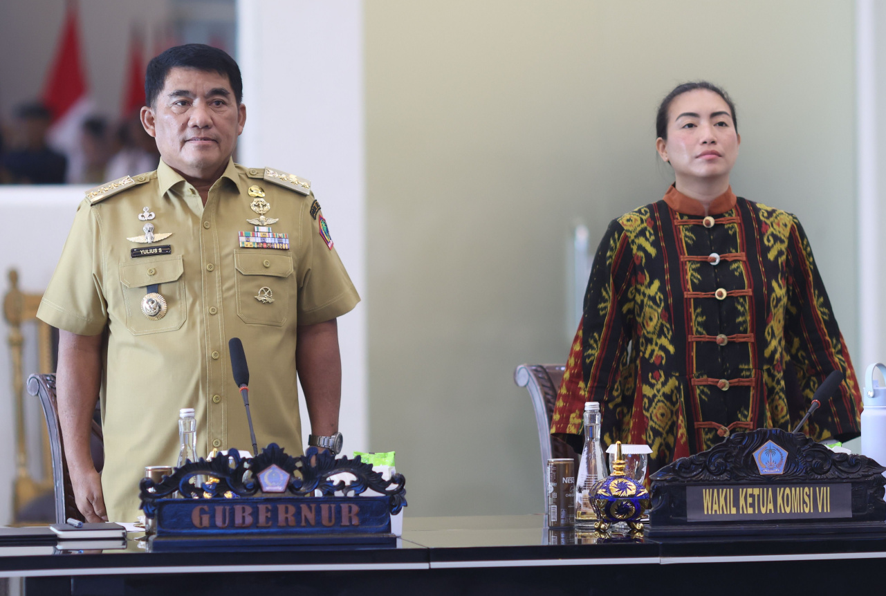 Gubernur Yulius Selvanus Paparkan Capaian Ekonomi Sulut ke Komisi VII DPR RI